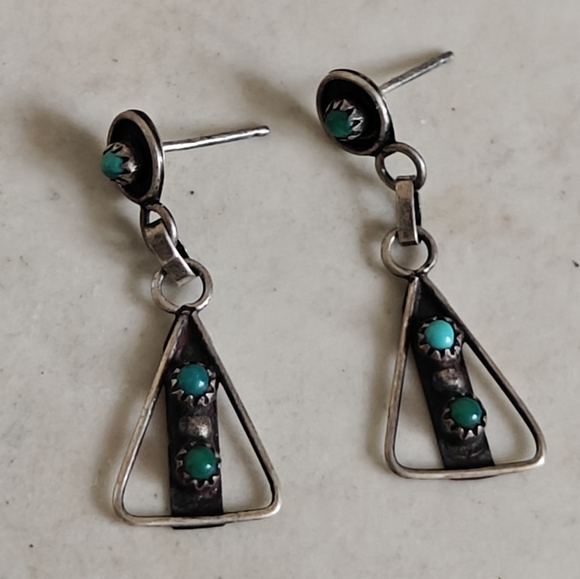 Vintage Southwestern Native American Turquoise Snake Eyes Drop Earrings - Picture 7 of 13